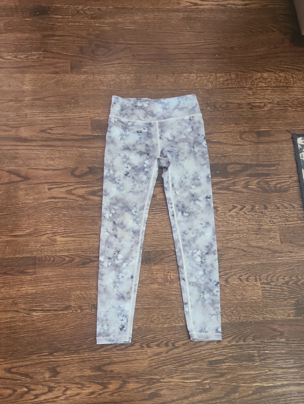 Athleta Kids Marble-Print Light Gray Leggings